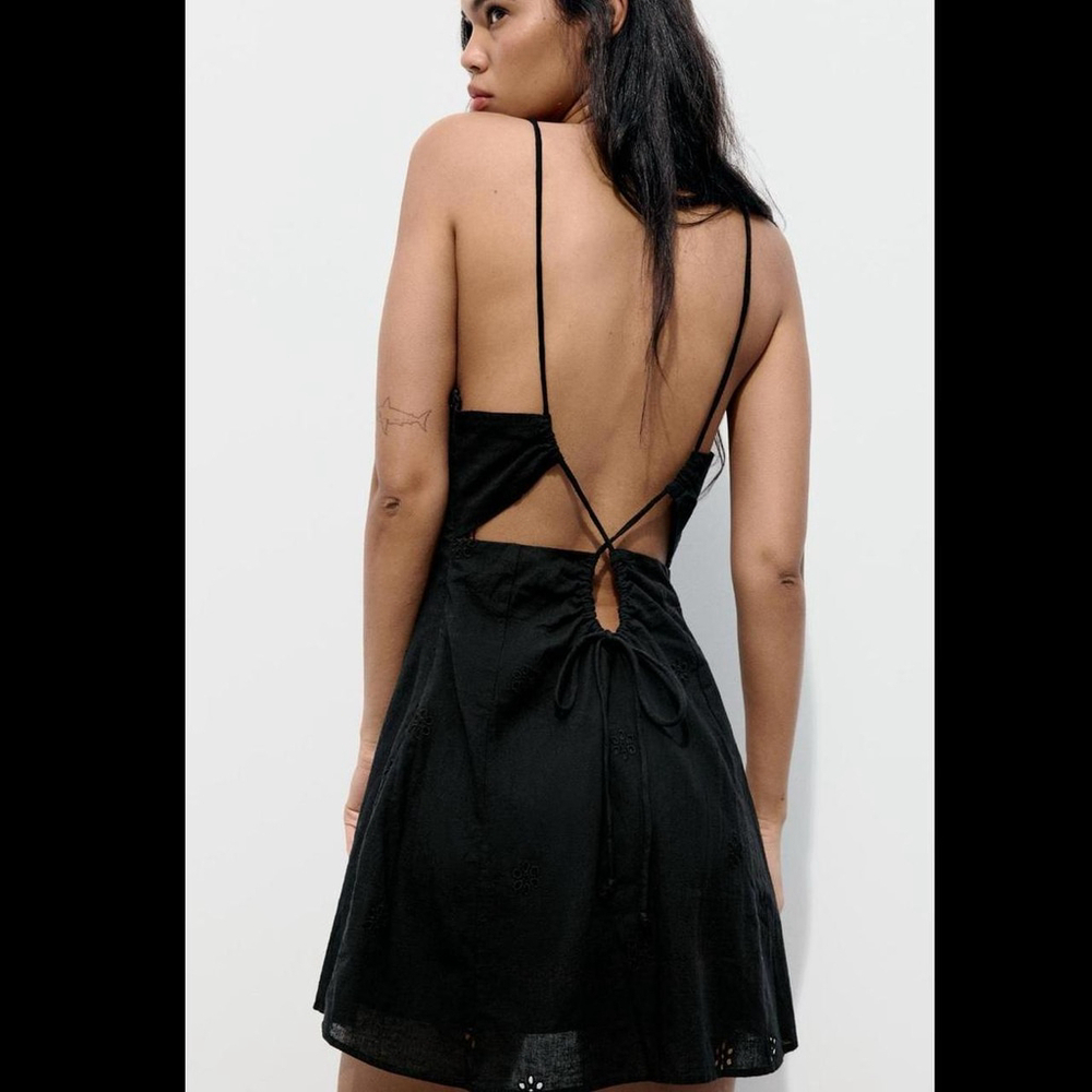 ZARA SHORT MINI EMBROIDERED DRESS - SIZE XS - BRAND NEW WITH TAG